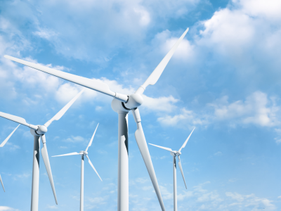 Będzie jeszcze więcej wiatraków! Rząd przyjął ustawę