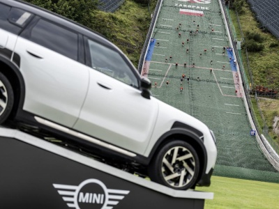 Spędziłem weekend z Countrymanem. Prawie umarłem i jeździłem z mistrzem świata. Nie żałuję