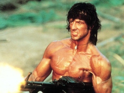 Sylvester Stallone chciał wystąpić w prequelu Rambo. Aktor planował się odmłodzić