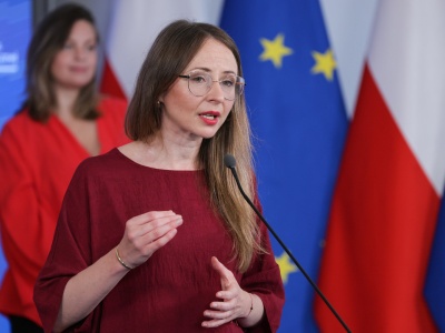 Pilotaż skrócenia czasu pracy niezgodny z przepisami? 