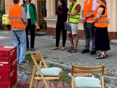 Studenci architektury chcą zazielenienia byłych miejsc parkingowych. Nie wiedzą, że w Katowicach to zabronione