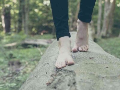 Zwróć uwagę, jak chodzisz. Może to być sygnał choroby