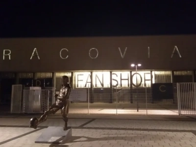 Cracovia wygrywa w Katowicach. Pewne 3:0 i sygnał, że drużyna się rozpędza