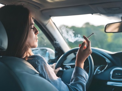 Niemcy chcą zakazać palenia w samochodzie. Grzywna nawet do 3000 euro