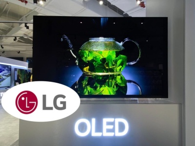 Media Expert bardzo chce wyprzedać OLED-a od LG. 65