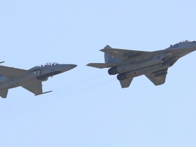 Wojsko o świcie poderwało myśliwce. 