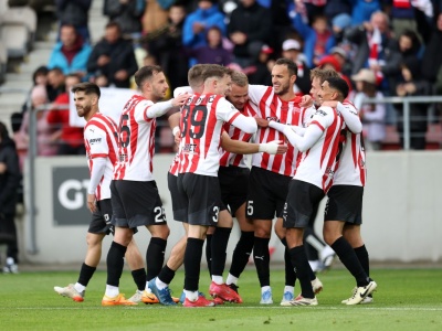 Szejkowie z Emiratów chcą gwiazdę Ekstraklasy! Stanowcza reakcja klubu