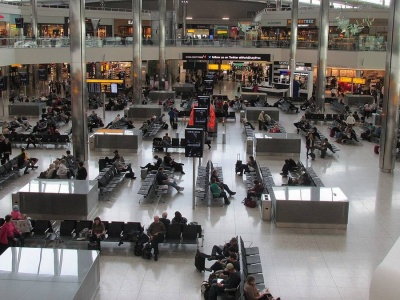 Cyberatak na europejskie lotniska. Odwołane i opóźnione loty.