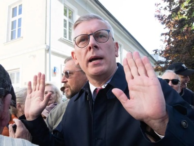 Prof. Cenckiewicz pokazał list Patruszewa do Kozieja z 2011 r. A tam... znane nazwiska dzisiejszej polityki