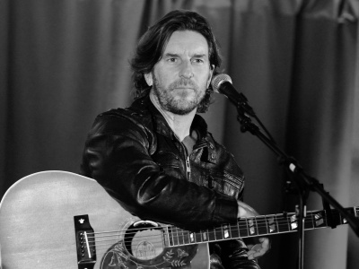 Zginął z żoną i jej córką. Jego ostatnie wpisy nabrały innego znaczenia