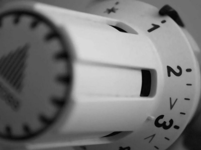 Koniecznie zrób to jeszcze przed sezonem grzewczym. Tylko tak zaoszczędzisz. Polacy nie mają pojęcia