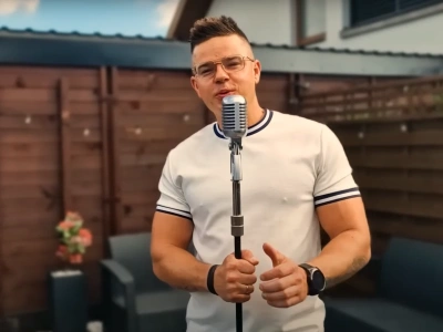 Massive odświeża wielki hit disco polo pt. „Suknie kolorowe”