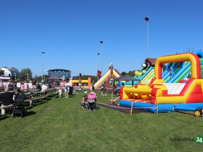 Rodzinny piknik, koncerty i dyskoteka pod gołym niebem. W Bielsku-Białej trwa pożegnanie lata