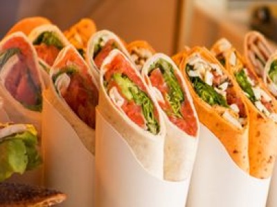 Nie masz pomysłu, co włożyć do tortilli? Ten szybki patent to strzał w dziesiątkę