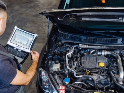 Najbardziej awaryjne samochody używane. Omijaj je szerokim łukiem. Na liście 15 aut