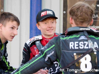 Żużel. Niespodzianka w Pardubicach! Pawełczak wraca z medalem