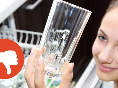 Eksperci przebadali tabletki do zmywarki. Produkty dwóch znanych marek okazały się katastrofą