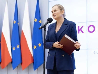 Nawroccy wypisali syna z nowego przedmiotu. Szefowa MEN zwróciła się bezpośrednio do prezydenta