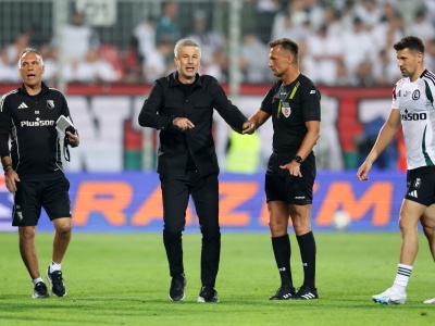 Trener Legii Warszawa oburzony sędziowaniem. „Oglądałem ten moment 20 razy” – EKSTRAKLASA