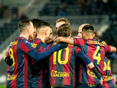 Chaos w Szczecinie, poszukiwania trenera trwają. Oto krajobraz w Pogoni