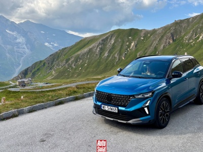 Jak hybrydowe Renault Austral spisało się podczas wyjazdu w Alpy? Nie miało lekko
