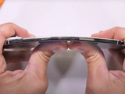 iPhone Air – test wytrzymałości