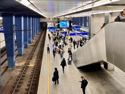 Przez 8 dni żaden pociąg nie zatrzyma się na Dworcu Centralnym. Akurat w czasie Marszu Niepodległości oraz meczu Polski z Holandią