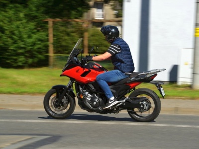 Po tę Hondę ustawiają się długie kolejki. Sprawdziliśmy, jaka jest relacja ceny do jakości