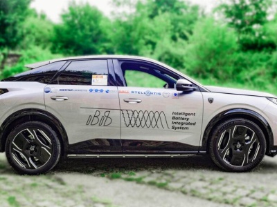 Nowy Peugeot 3008 z akumulatorem IBIS: lżejszy, zużywa mniej prądu, ma większą moc i oferuje więcej miejsca