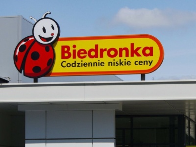 W Biedronce zacznie się w poniedziałek. Perełki w niskich cenach, klienci oszaleją