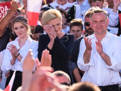 O tę sprawę Duda żony i córki nie pyta. 