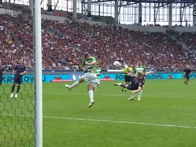 Spektakularny gol w Ekstraklasie. Mocny kandydat do tytułu bramki sezonu [WIDEO]