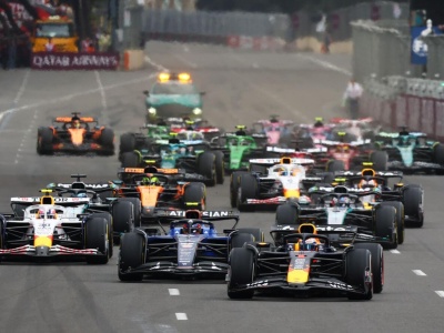 Dominacja Verstappena w dziwnym wyścigu o GP Azerbejdżanu 2025