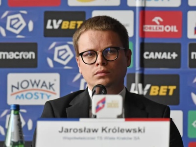 Jarosław Królewski do kibiców: „Jedna decyzja i zaczniemy od 5. ligi”