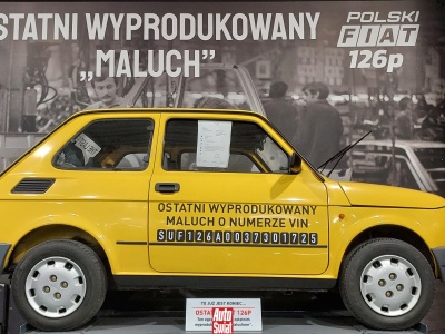 Ostatni wyprodukowany Maluch ma już równo 25 lat. Wygląda jak nowy i nie ma przebiegu