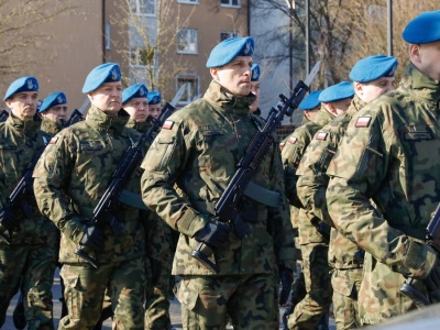 Czy Polacy staną do obrony kraju w obliczu wojny? Najnowszy sondaż