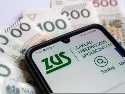 Emeryci idą do sądów, ZUS musi płacić. 30 tys. zł wyrównania i 2 tys. zł więcej do emerytury