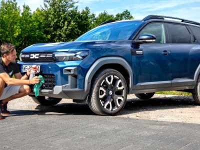 Osady i inne zanieczyszczenia na nadwoziu – jak je usuwać bez szkód