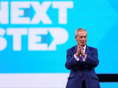 Brytyjczycy zmęczeni zaciskaniem pasa. Farage przyrzeka, że doda do budżetu 230 mld funtów