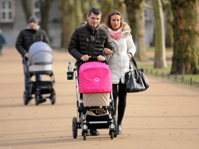 Dodatkowe 2333 zł na każde dziecko. Kto dostanie środki oprócz 800 plus?