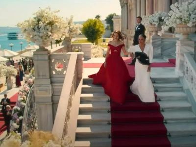 Nowa komedia romantyczna rozbiła bank Netfliksa. W niecałą dobę