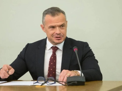 Umorzenie sprawy Nowaka. Prokuratura już się tłumaczy [KOMUNIKAT]