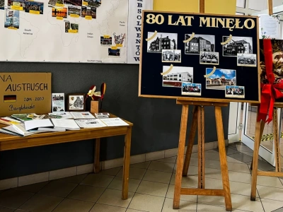 80-lecie Szkoły Podstawowej w Żmigrodzie - jubileuszowy koncert i wystawa