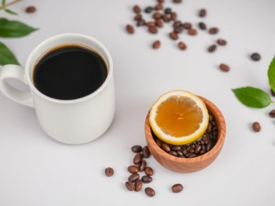 Kawa a Rozjaśnianie Skóry: Odkryj Prawdę!