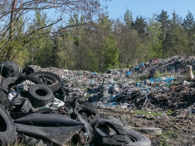 Komisja za zaciągnięciem pożyczki na usunięcie odpadów z Marantowskiej