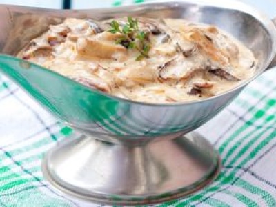 W sezonie robię sos ze świeżych grzybów. Mam sprawdzony przepis od babci