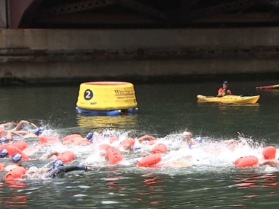 Po bliss 100 latach zorganizowano zawody pływackie w rzece Chicago