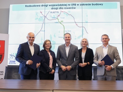 Z Olsztyna do Zgniłochy drogą rowerową. 