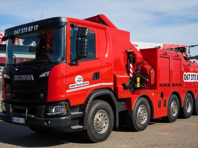 Holownik pomocy drogowej na podwoziu 10×4 – zaskakująca Scania G440 z Ukrainy