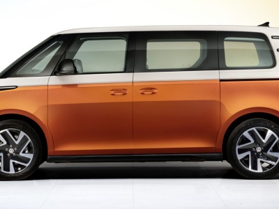 Volkswagen wstrzyma na tydzień produkcję VW ID. Buzza. Może należałoby podnieść mu cenę, żeby ludzie go zauważyli?